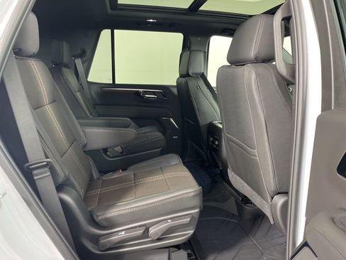 New 2026 Chevrolet Tahoe High Country image 8