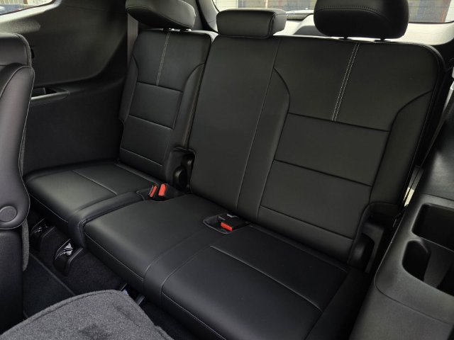 New 2026 GMC Acadia Elevation FWD image 24