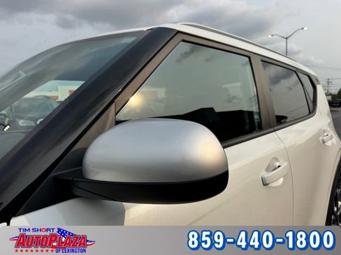 Used 2021 Kia Soul X-Line FWD image 17