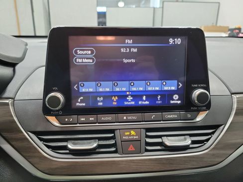 Used 2024 Nissan Altima 2.5 SV image 47