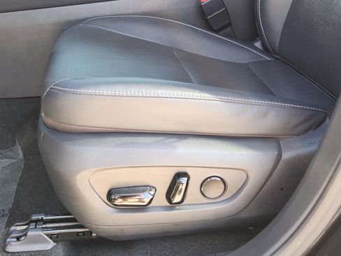 Certified 2023 Lexus RX 350 Premium Plus w/ Cold Area Package FWD image 10