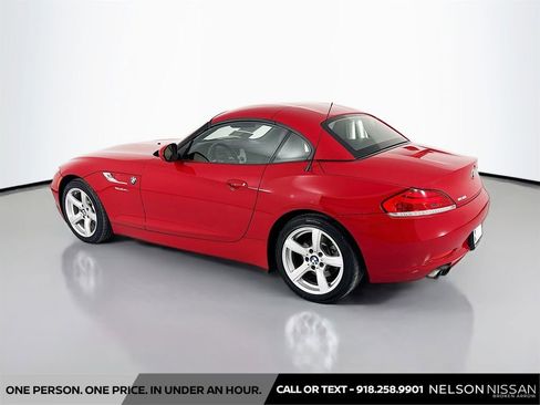 Used 2014 BMW Z4 sDrive35i RWD image 7