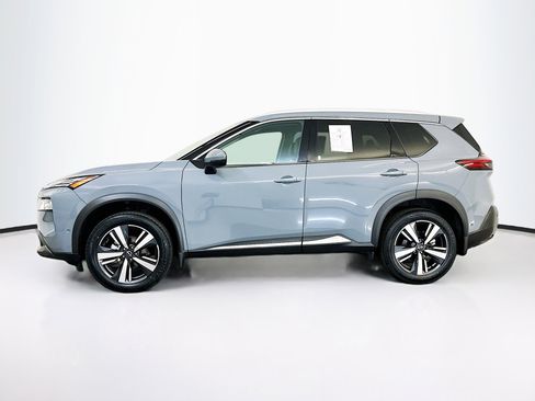 Used 2023 Nissan Rogue SL w/ SL Premium Package image 4