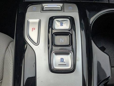 Used 2023 Hyundai Tucson Limited image 12