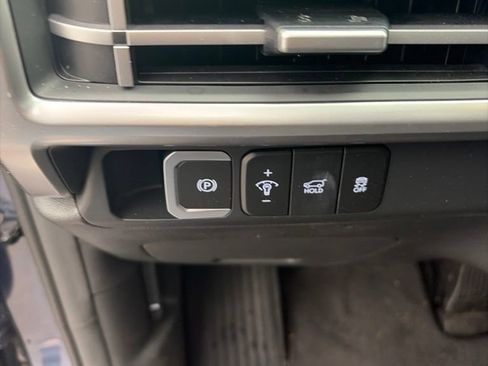 Used 2026 Hyundai Santa Fe SEL AWD/4WD image 12