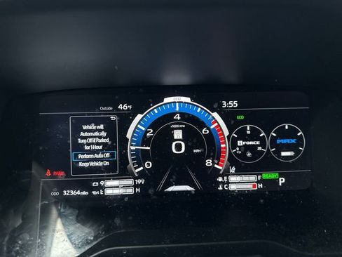 Used 2024 Toyota Tundra Platinum AWD/4WD image 53