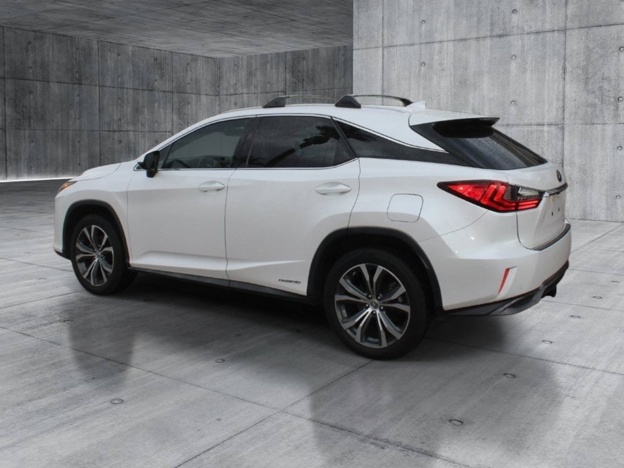 Used 2016 Lexus RX 450h AWD w/ Cold Weather Package image 3