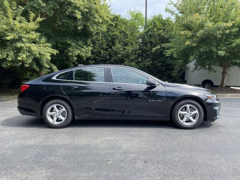 Used 2018 Chevrolet Malibu LS FWD image 10