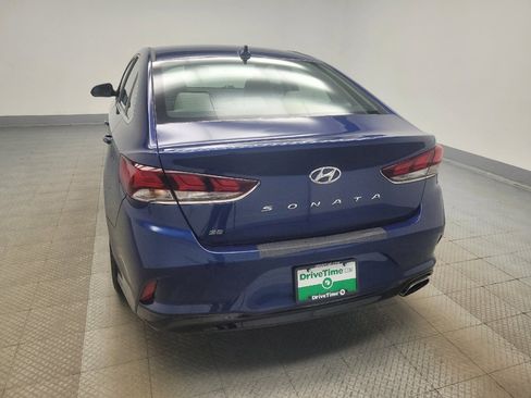 Used 2018 Hyundai Sonata SE w/ Cargo Package FWD image 6