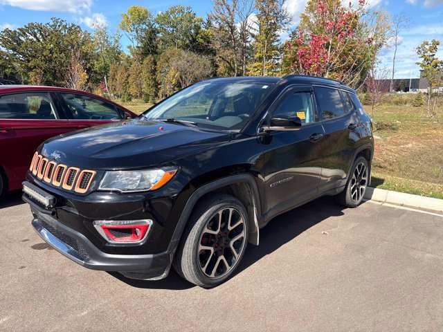 Certified 2019 Jeep Compass Limited AWD/4WD image 1