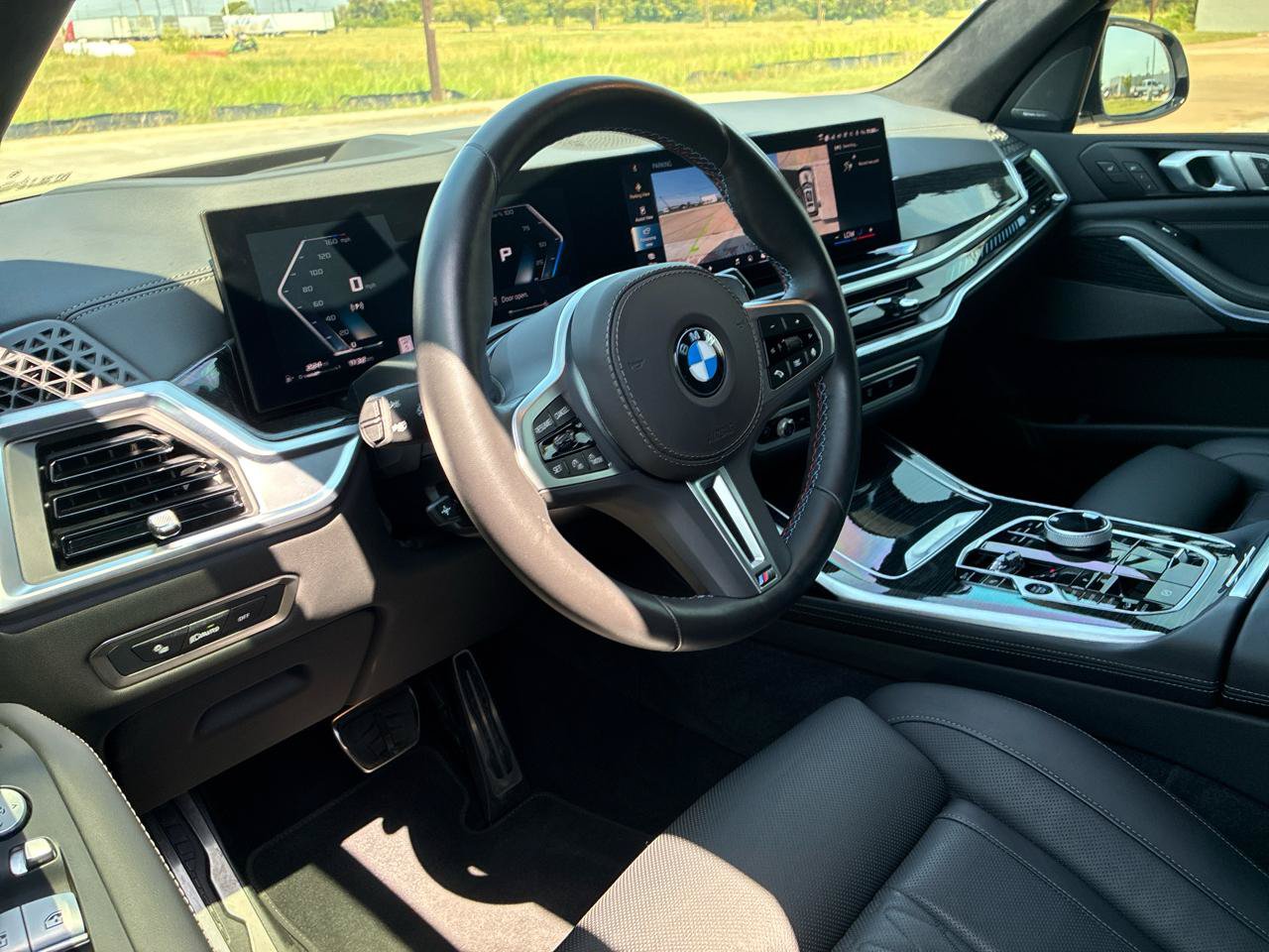 Used 2025 BMW X7 M60i w/ Executive Package AWD/4WD image 25