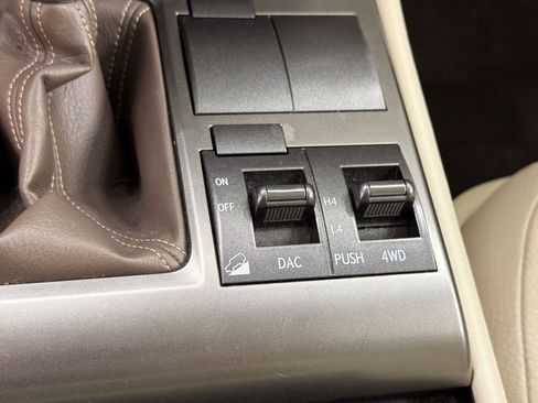 Used 2019 Lexus GX 460 Premium w/ Premium Package AWD/4WD image 20