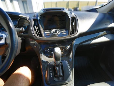 Used 2015 Ford Escape Titanium AWD/4WD image 8