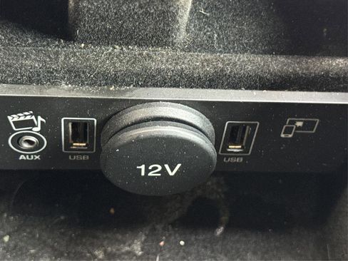 Used 2016 Land Rover Range Rover Evoque SE image 44