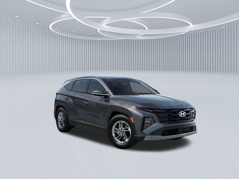 New 2026 Hyundai Tucson SE image 2