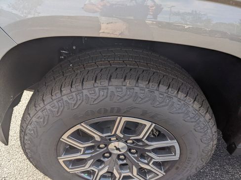 New 2026 Chevrolet Colorado Z71 w/ Technology Package image 12