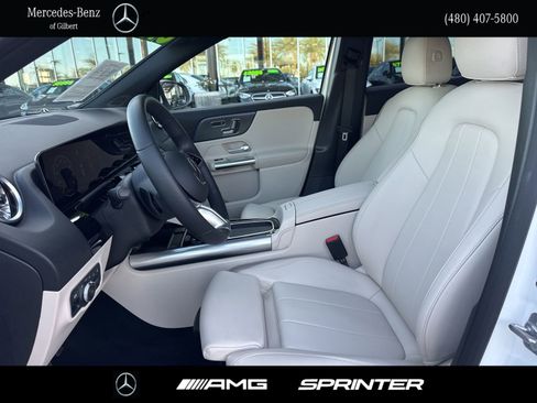 Used 2024 Mercedes-Benz GLA 250 GLA 250 image 9