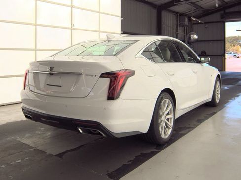 Used 2023 Cadillac CT5 Luxury RWD image 2