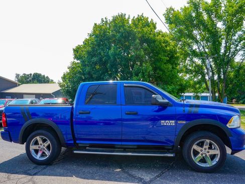 Used 2015 RAM 1500 Express AWD/4WD image 2