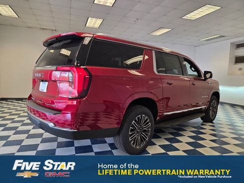 New 2026 GMC Yukon XL Elevation w/ Elevation Premium Package RWD image 8
