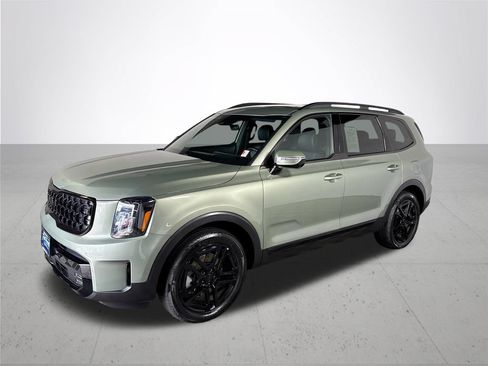 Used 2025 Kia Telluride SX X-Line AWD/4WD image 2