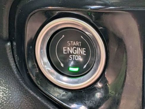 Used 2022 Chevrolet Silverado 1500 LTZ w/ LTZ Premium Package AWD/4WD image 36