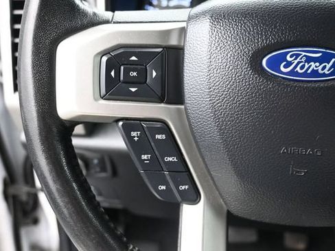 Used 2020 Ford F250 Lariat AWD/4WD image 32