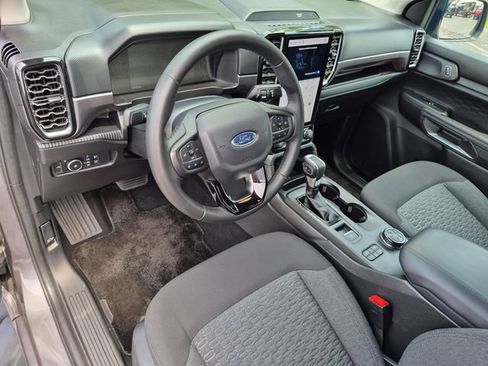 Used 2025 Ford Ranger XLT w/ Equipment Group 301A High AWD/4WD image 9