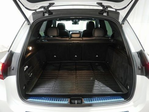 Used 2024 Mercedes-Benz GLE 450 4MATIC image 6