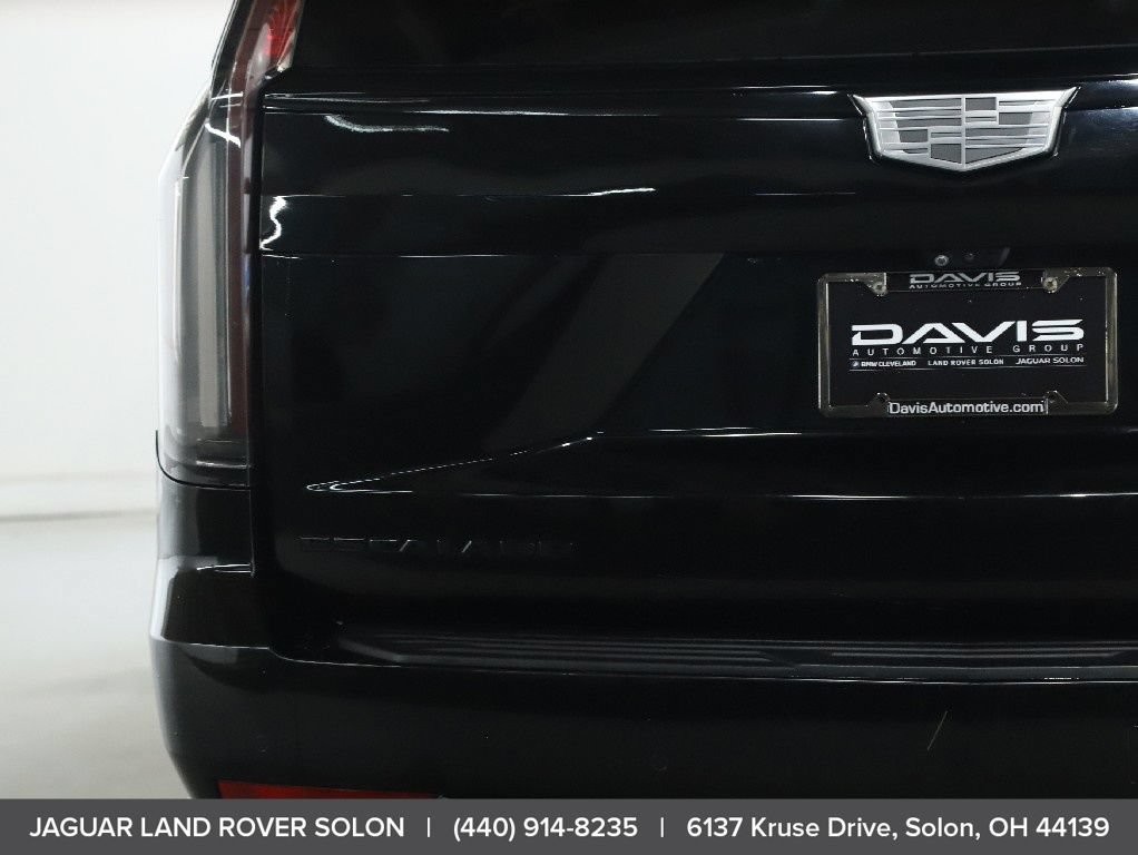 Used 2022 Cadillac Escalade Sport Platinum w/ LPO, ONYX Package AWD/4WD image 45