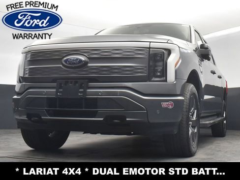 Used 2023 Ford F150 Lightning Lariat w/ Max Trailer Tow Package image 24