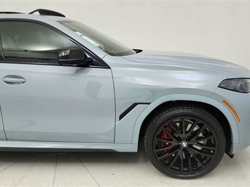 Used 2025 BMW X6 M60i image 7
