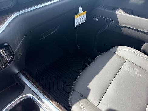 New 2026 Chevrolet Silverado 1500 RST AWD/4WD image 20