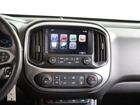 Used 2015 Chevrolet Colorado LT w/ Luxury Package AWD/4WD image 13