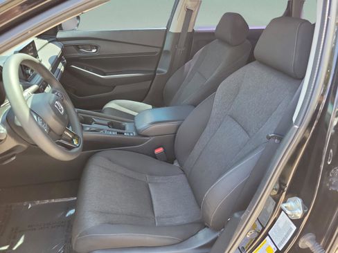 Used 2024 Honda Accord EX image 17