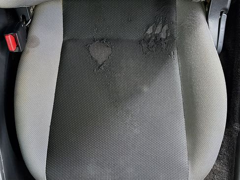Used 2005 Toyota Celica GT FWD image 18
