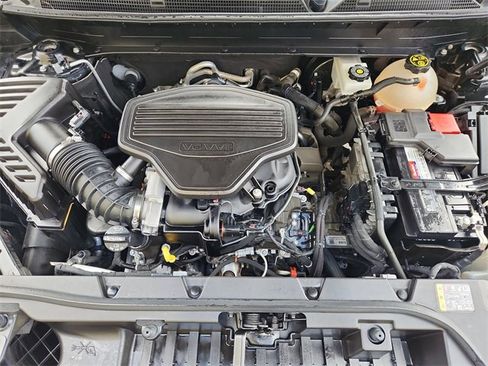 Used 2021 GMC Acadia Denali w/ Denali Technology Package image 30