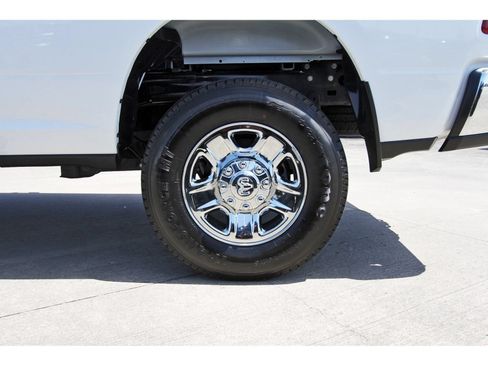 Used 2024 RAM 2500 Tradesman w/ Chrome Appearance Group AWD/4WD image 32