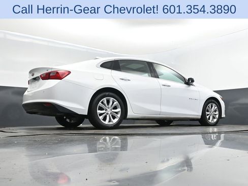 Used 2024 Chevrolet Malibu LT image 42