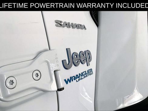 Used 2021 Jeep Wrangler Unlimited Sahara w/ Cold Weather Group image 43