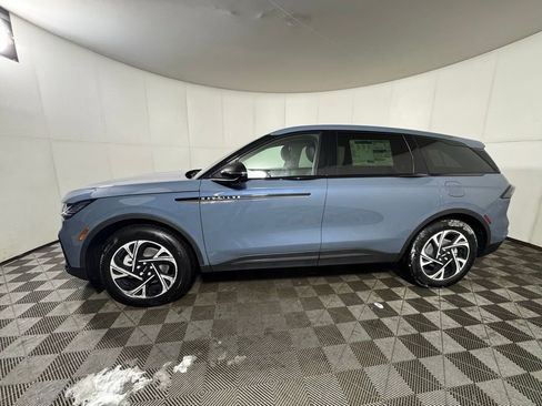 New 2026 Lincoln Nautilus Premier w/ Equipment Group 102A image 2