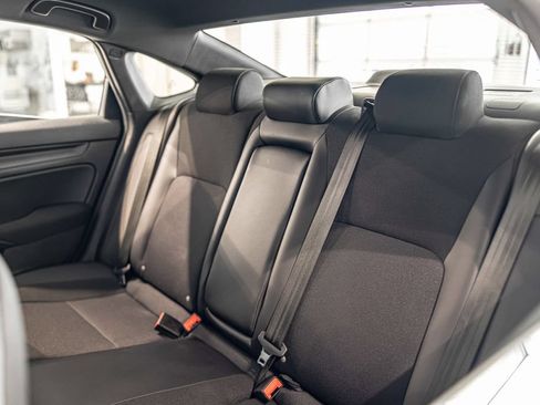 Used 2025 Honda Civic Sport image 29
