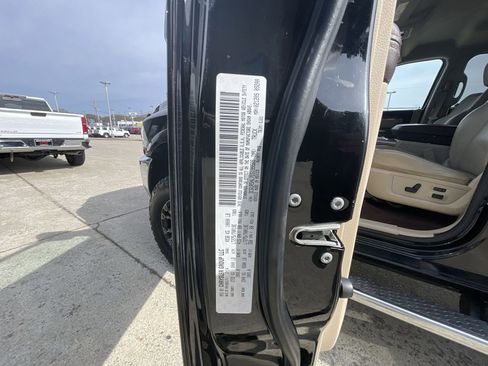 Used 2014 RAM 2500 Laramie w/ Convenience Group AWD/4WD image 33