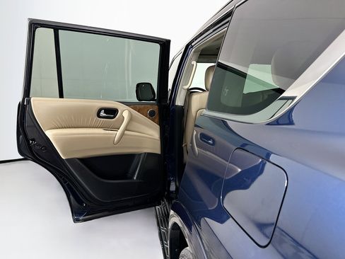 Used 2022 Nissan Armada SL w/ Captain's Chairs Package image 28