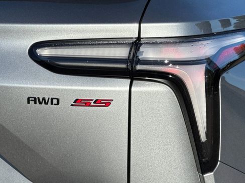 New 2026 Chevrolet Blazer EV SS image 26