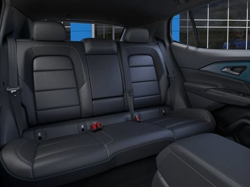 New 2026 Chevrolet Equinox EV LT AWD/4WD image 17