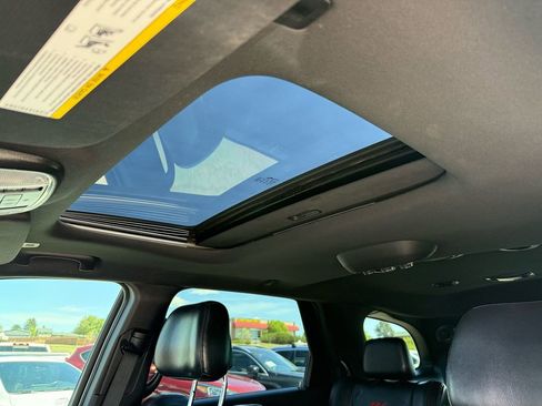 Used 2017 Dodge Durango R/T w/ Trailer Tow Group IV AWD/4WD image 39