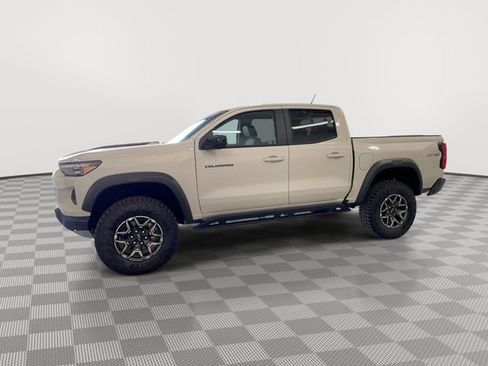 New 2026 Chevrolet Colorado ZR2 w/ Technology Package AWD/4WD image 10