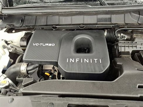 Certified 2025 INFINITI QX60 Luxe image 32