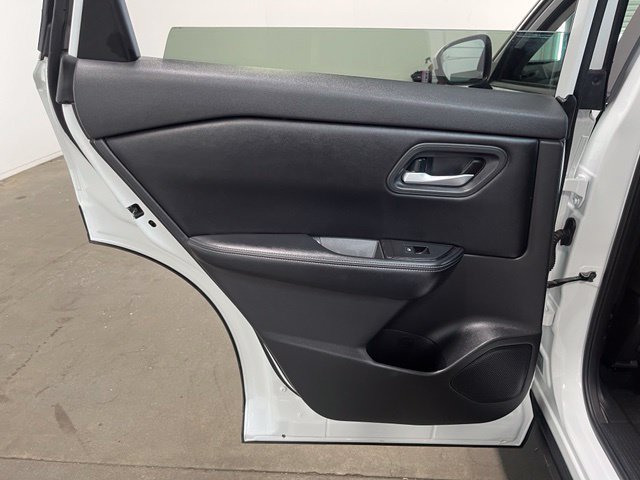 Used 2024 Nissan Rogue SV AWD/4WD image 20